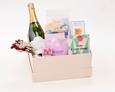 Sweet Treats & Bubbles Gift Box