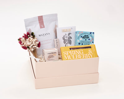 Signature New Mom Gift Box