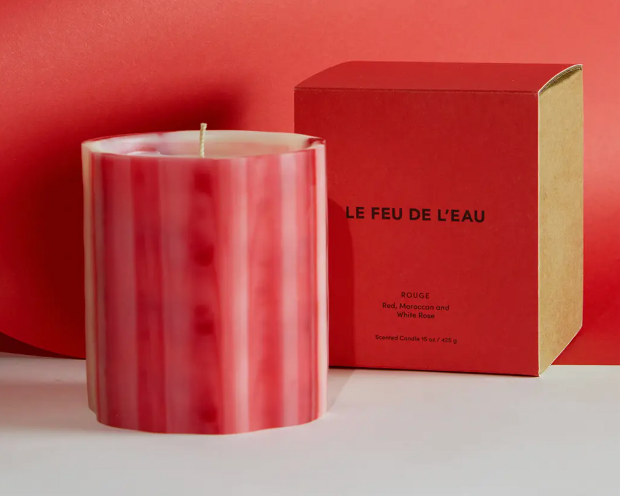 Le Feu De L'eau Rouge Candle